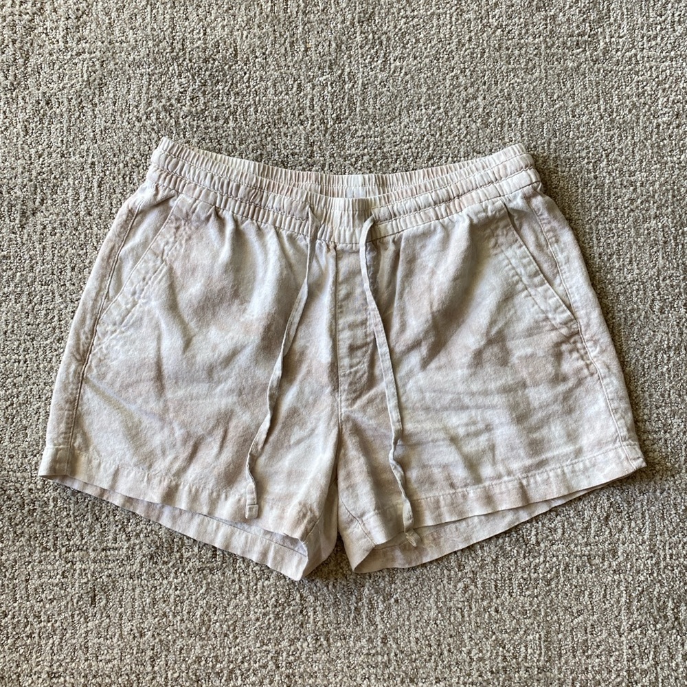 Old Navy linen tan tie dye shorts
